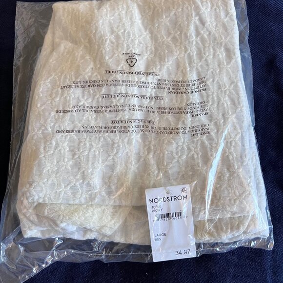 Long Sleeve Lace Minidress Size Large - Picture 4 of 5